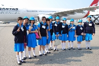 女童軍參觀國際機場(2012年4月21日)